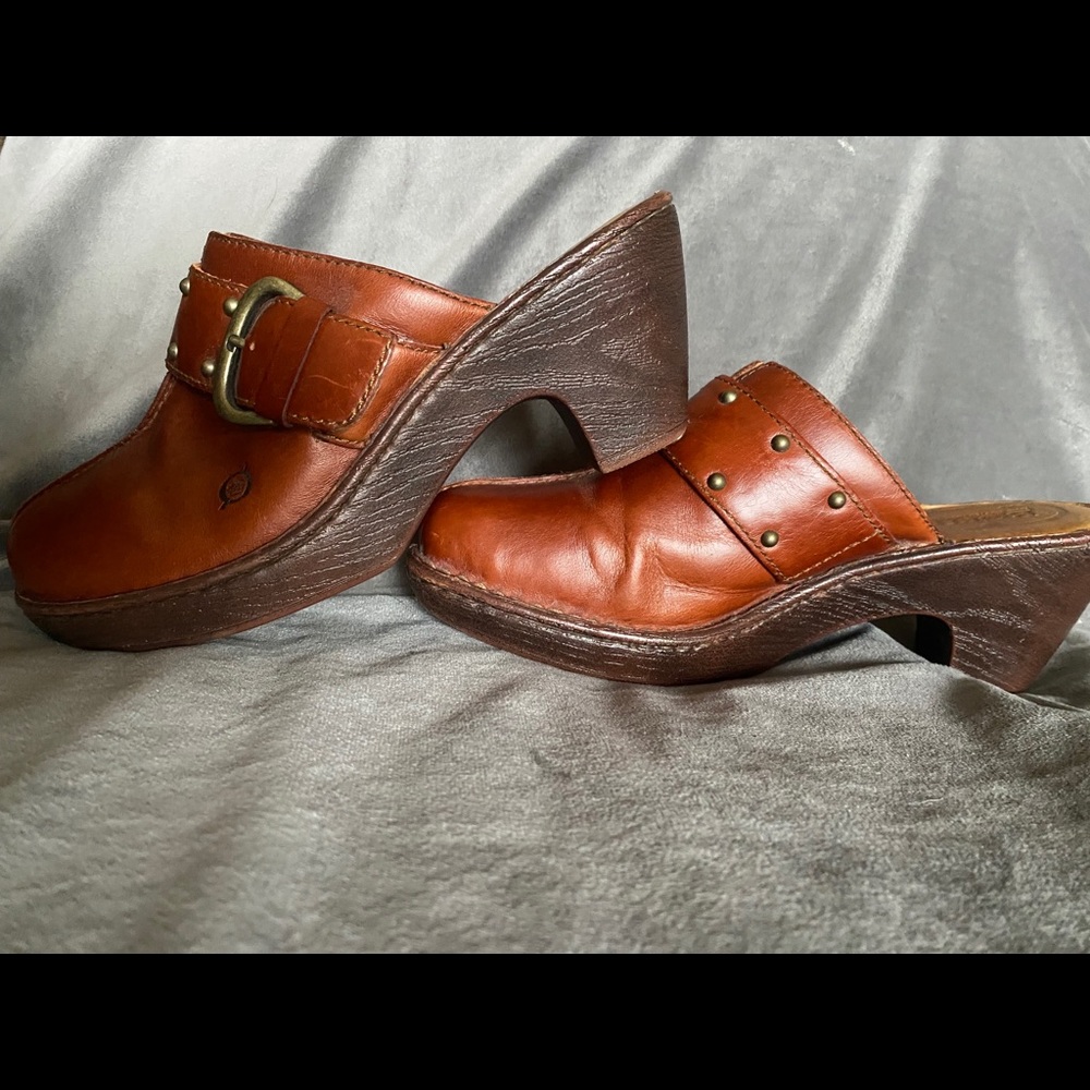 Born leather shoes/booties/clogs